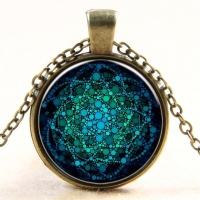 Bronzový náhrdelník Vesmírna mandala