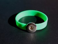 Detský silikónový náramok pre 1 button- zelený