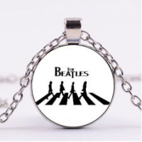 Strieborný náhrdelník The Beatles 2